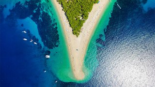 zlatni rat bol brac - family escape Croatia Europe