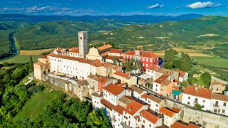 Motovun Istria - Tailor-made gourmet trips Croatia Europe