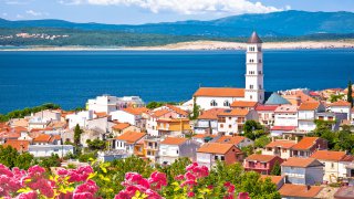 yoga trip croatia adriatic coast