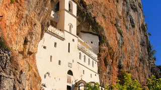 ostrog monastery - tailor-made trips Montenegro Europe