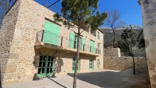 Yoga in Hotel Balatura Croatia - travel with Terra balka