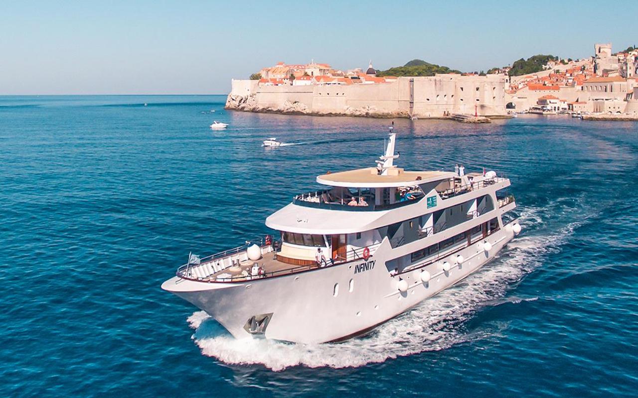 adriatic holidays - island to island Cruise Croatia Europe